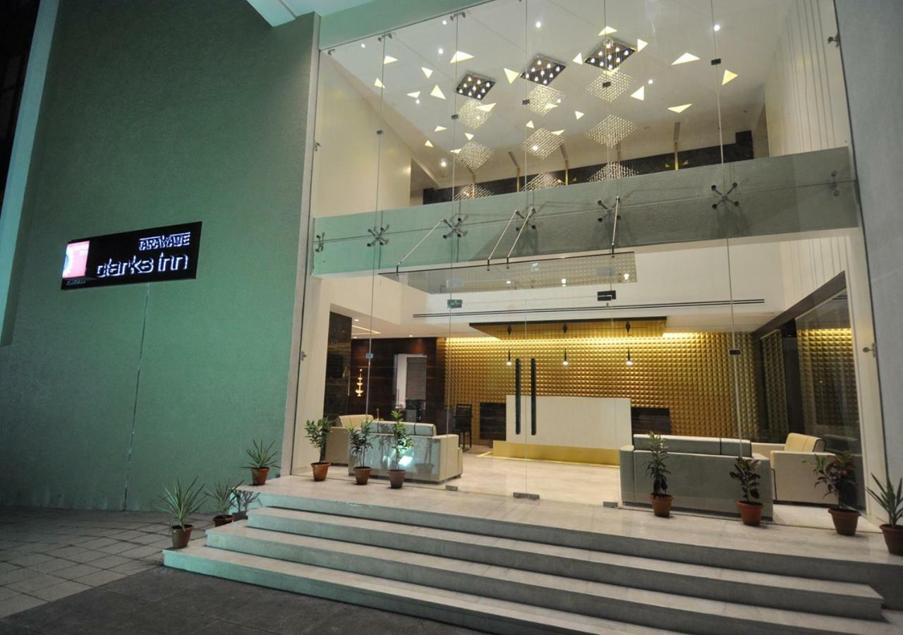 Tarawade Clarks Inn Pune Zewnętrze zdjęcie
